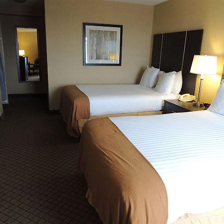 Holiday Inn Express Hamilton-Stoney Creek Экстерьер фото