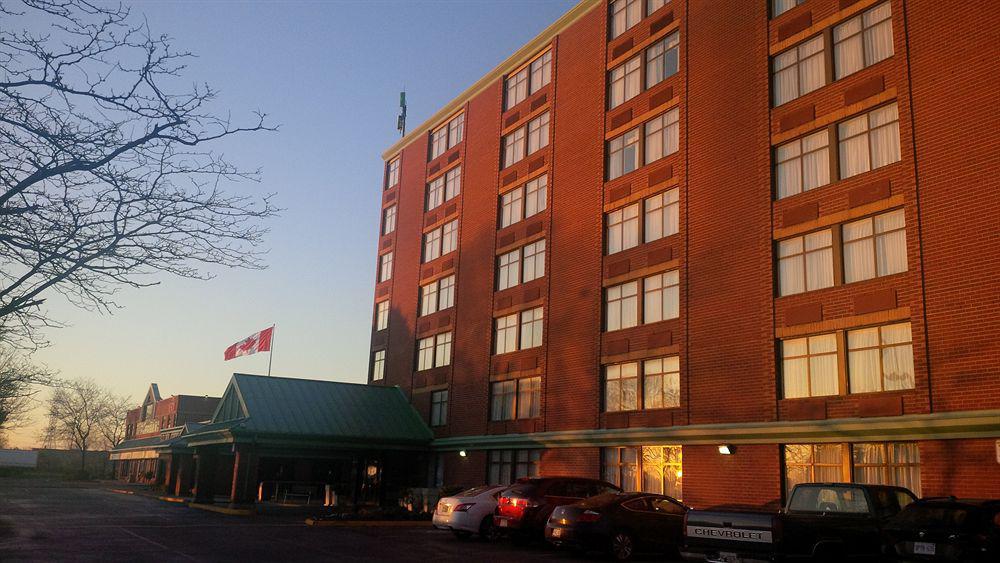 Holiday Inn Express Hamilton-Stoney Creek Экстерьер фото